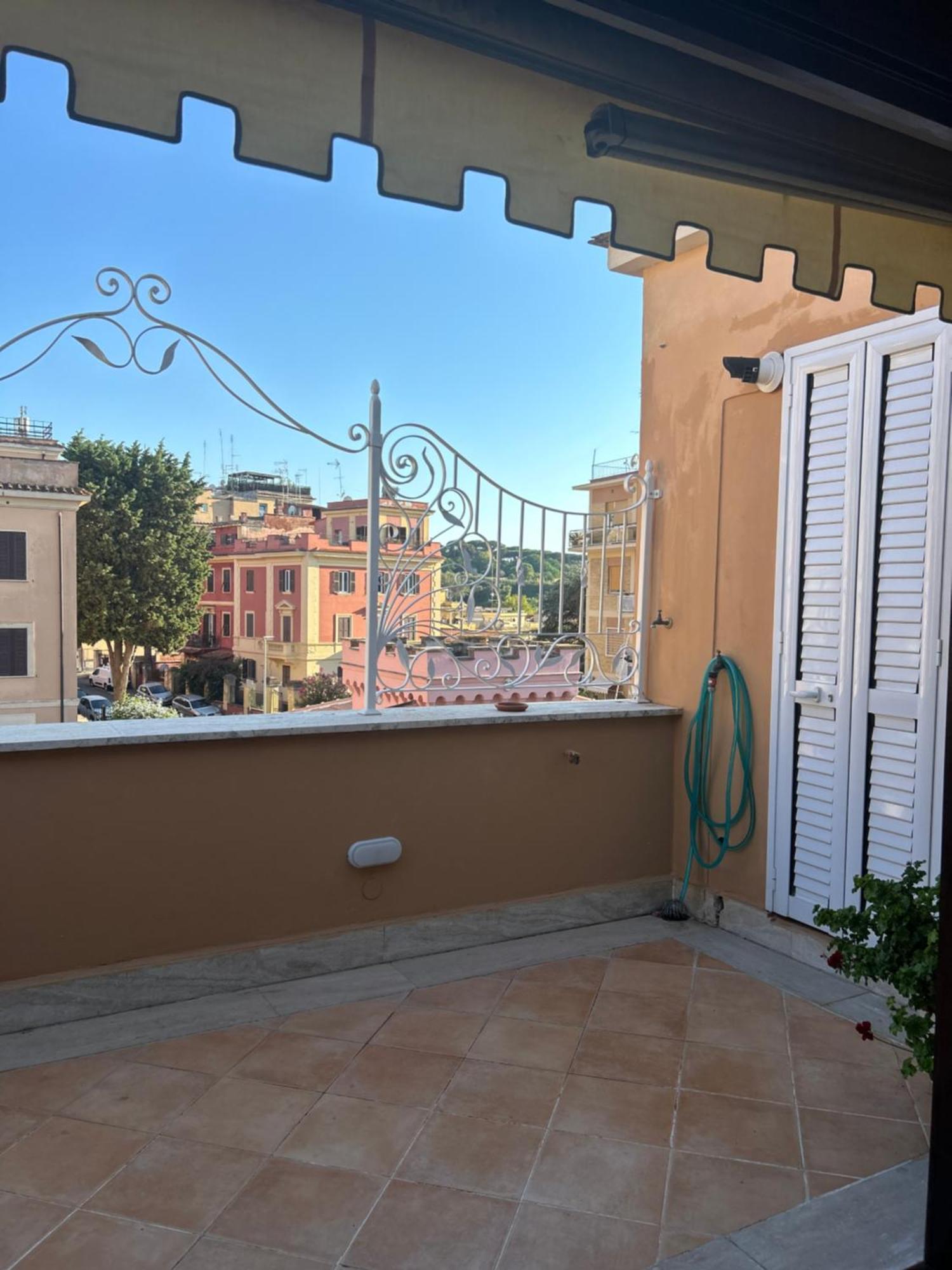 La Finestra Su San Pietro Terrace And View Apartamento Roma Exterior foto